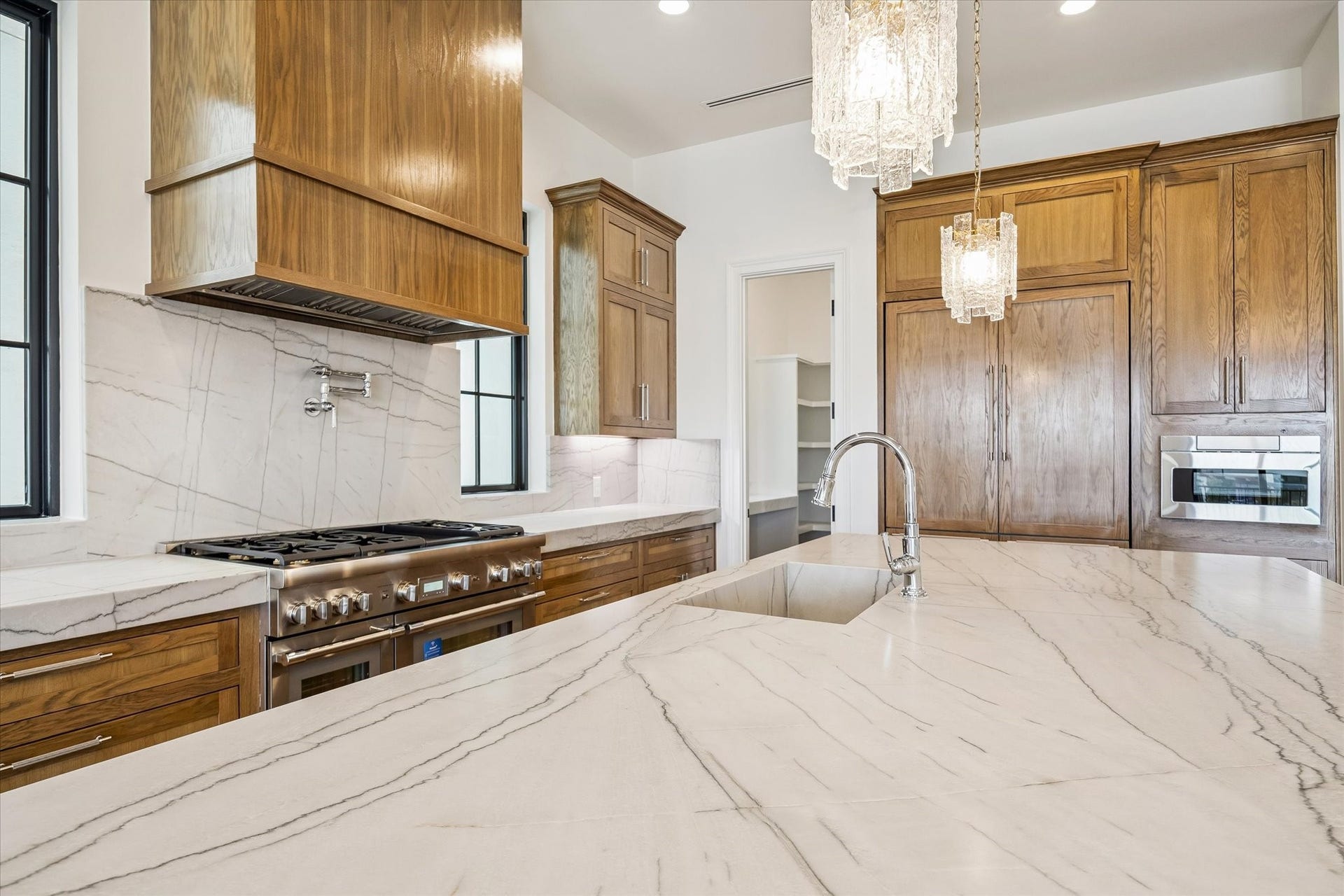 4623 Sunset Circle, Sugar Land, TX 77479 4623 Sunset Circle, Sugar Land, TX 77479