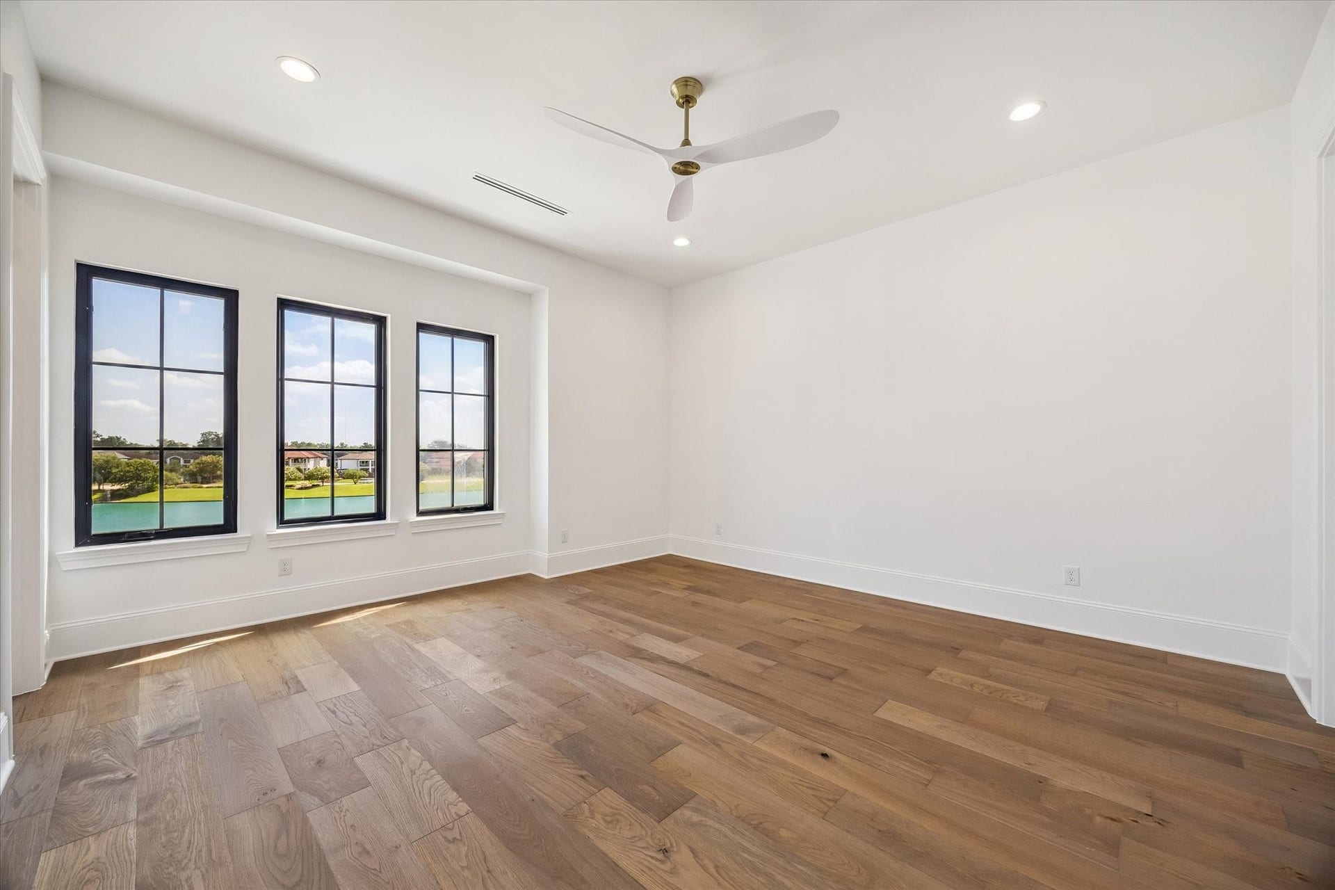 4623 Sunset Circle, Sugar Land, TX 77479 4623 Sunset Circle, Sugar Land, TX 77479