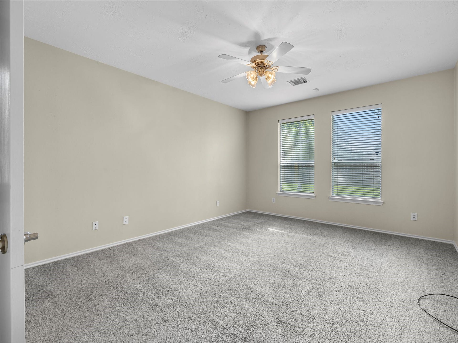 17510 Durham Ridge Lane, Humble, TX 77346