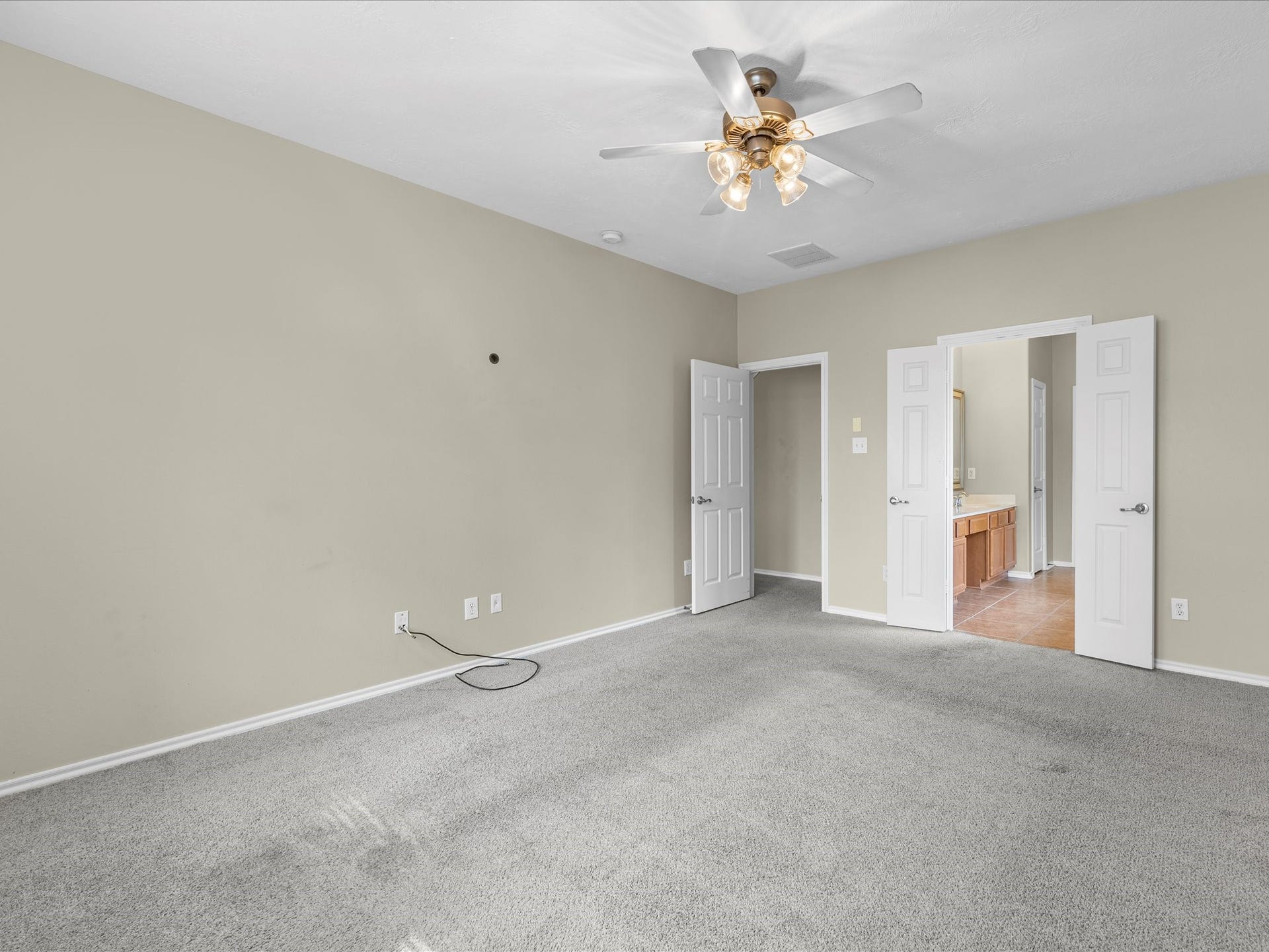 17510 Durham Ridge Lane, Humble, TX 77346