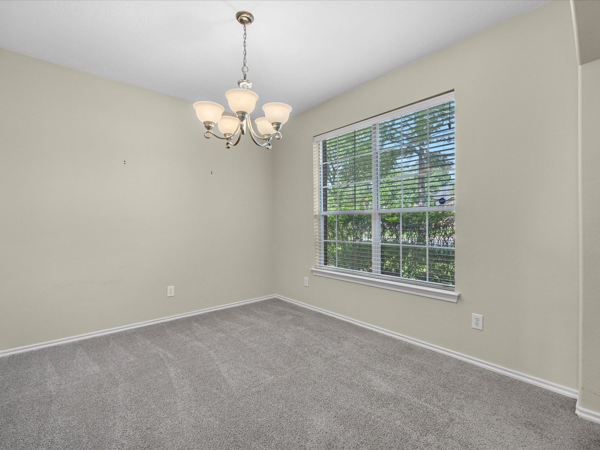 17510 Durham Ridge Lane, Humble, TX 77346