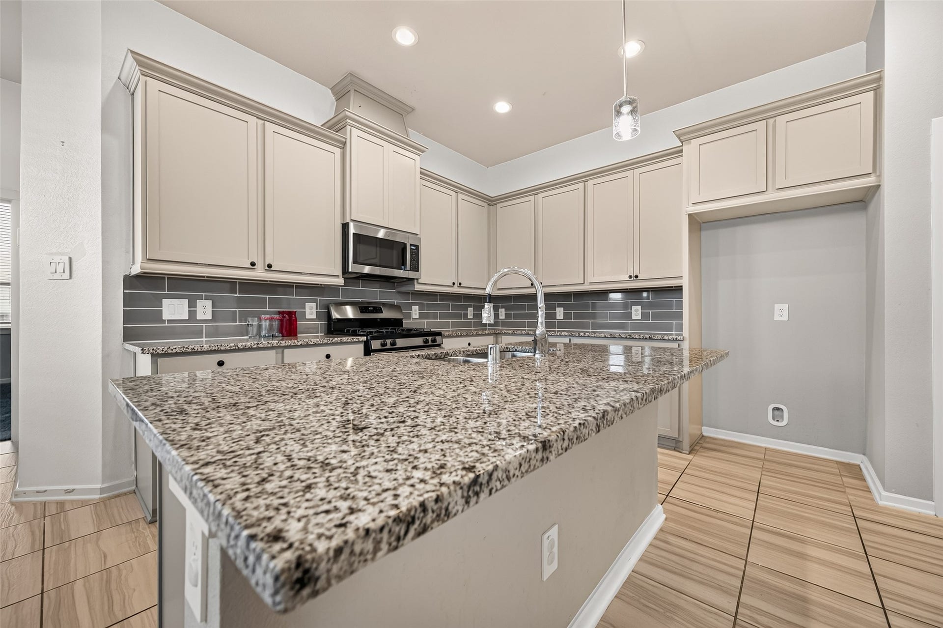 1535 Rustling Creek Drive, Missouri City, TX 77459 1535 Rustling Creek Drive, Missouri City, TX 77459