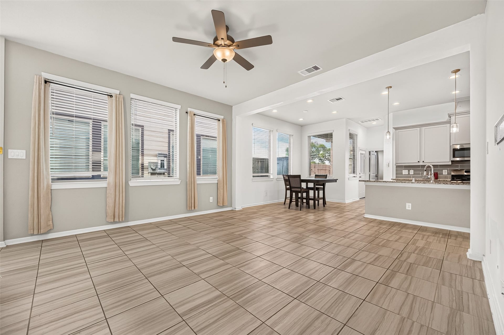 1535 Rustling Creek Drive, Missouri City, TX 77459 1535 Rustling Creek Drive, Missouri City, TX 77459
