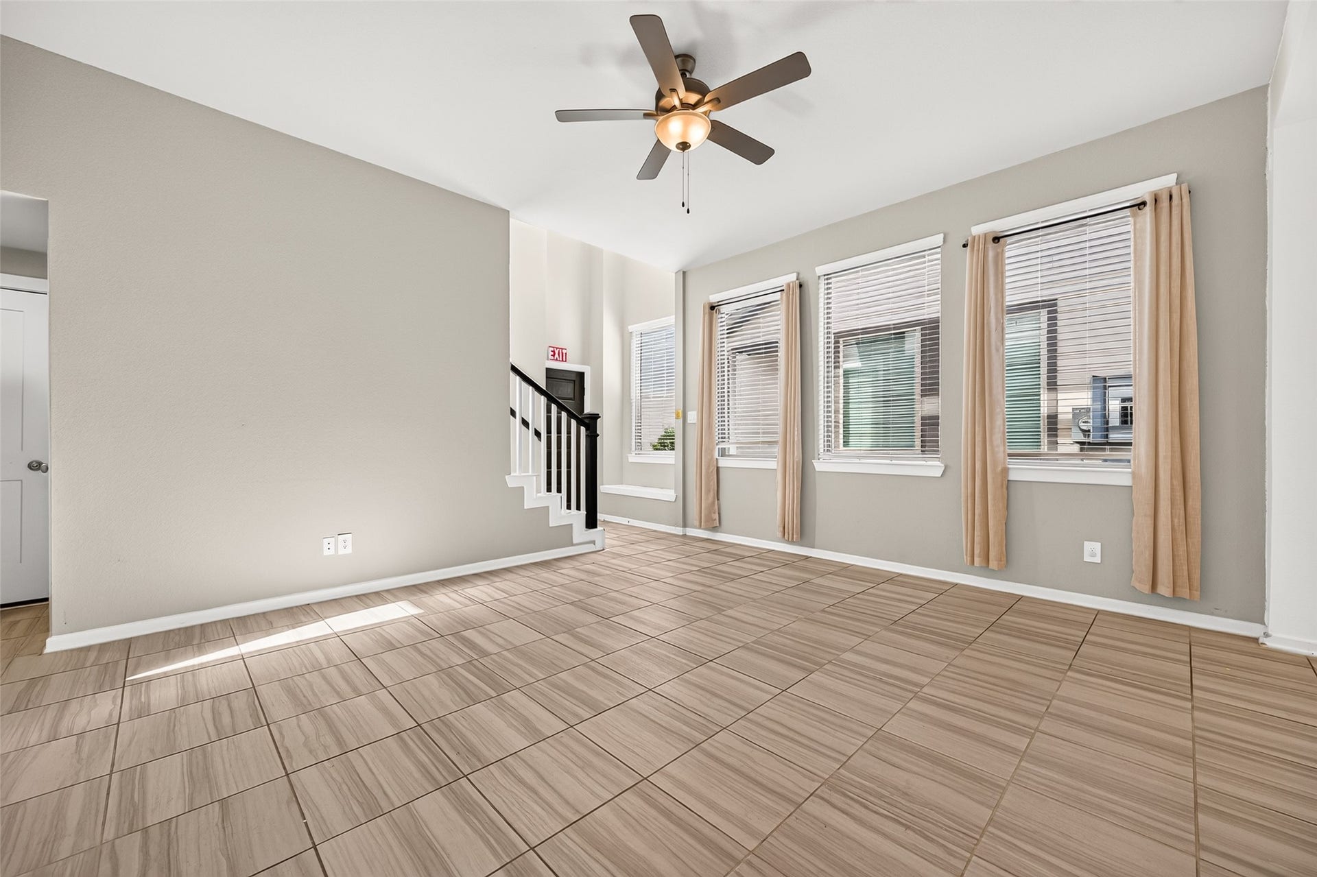 1535 Rustling Creek Drive, Missouri City, TX 77459 1535 Rustling Creek Drive, Missouri City, TX 77459