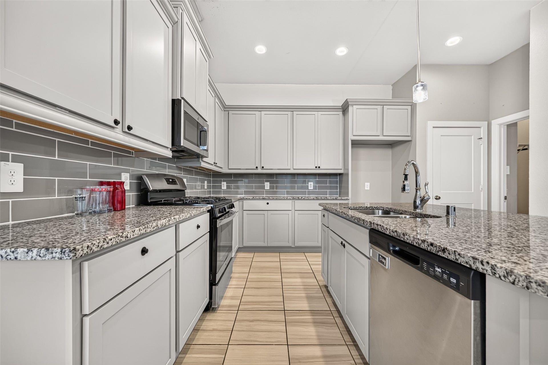 1535 Rustling Creek Drive, Missouri City, TX 77459 1535 Rustling Creek Drive, Missouri City, TX 77459