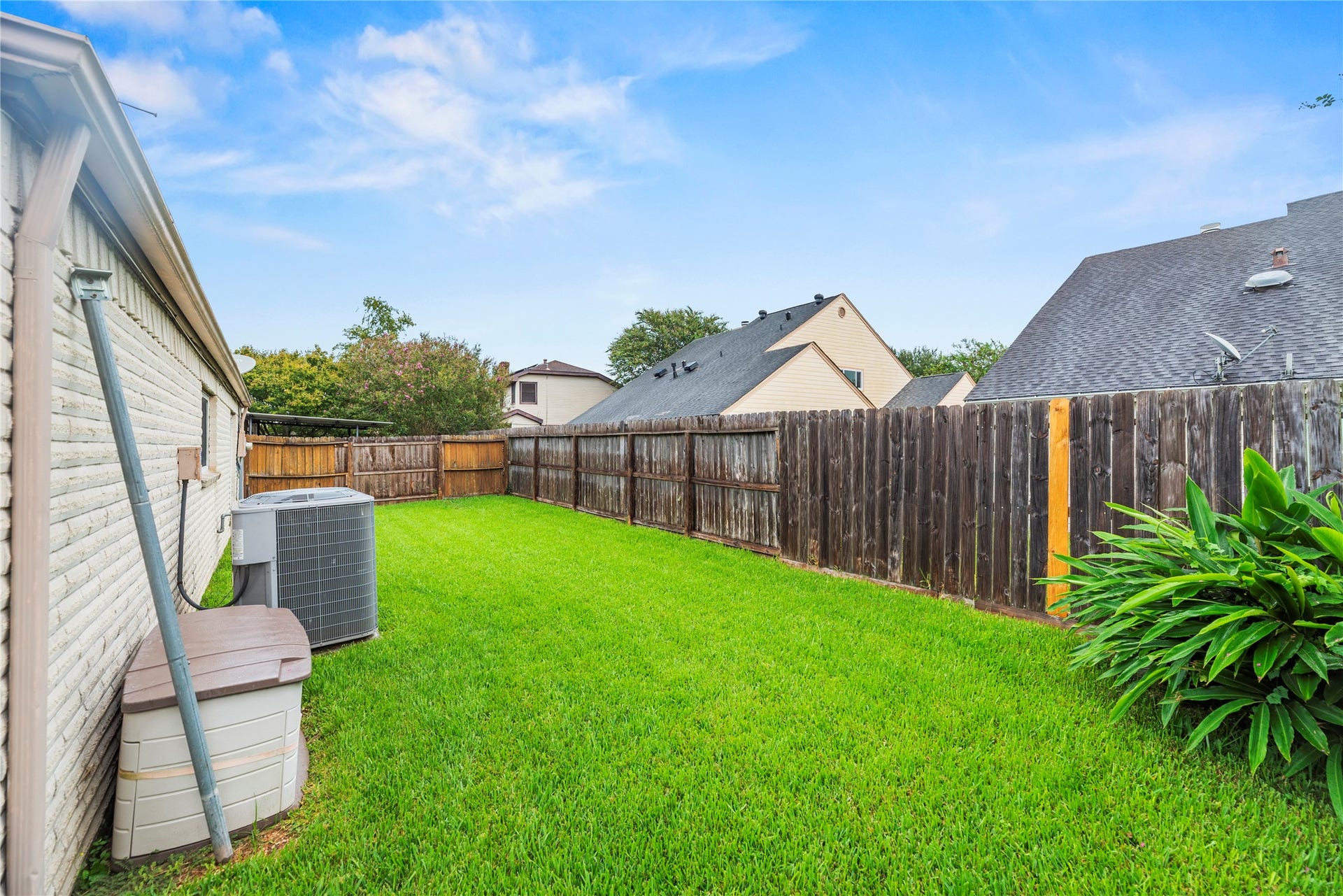 3907 Cedar Valley Drive, Missouri City, TX 77459 3907 Cedar Valley Drive, Missouri City, TX 77459