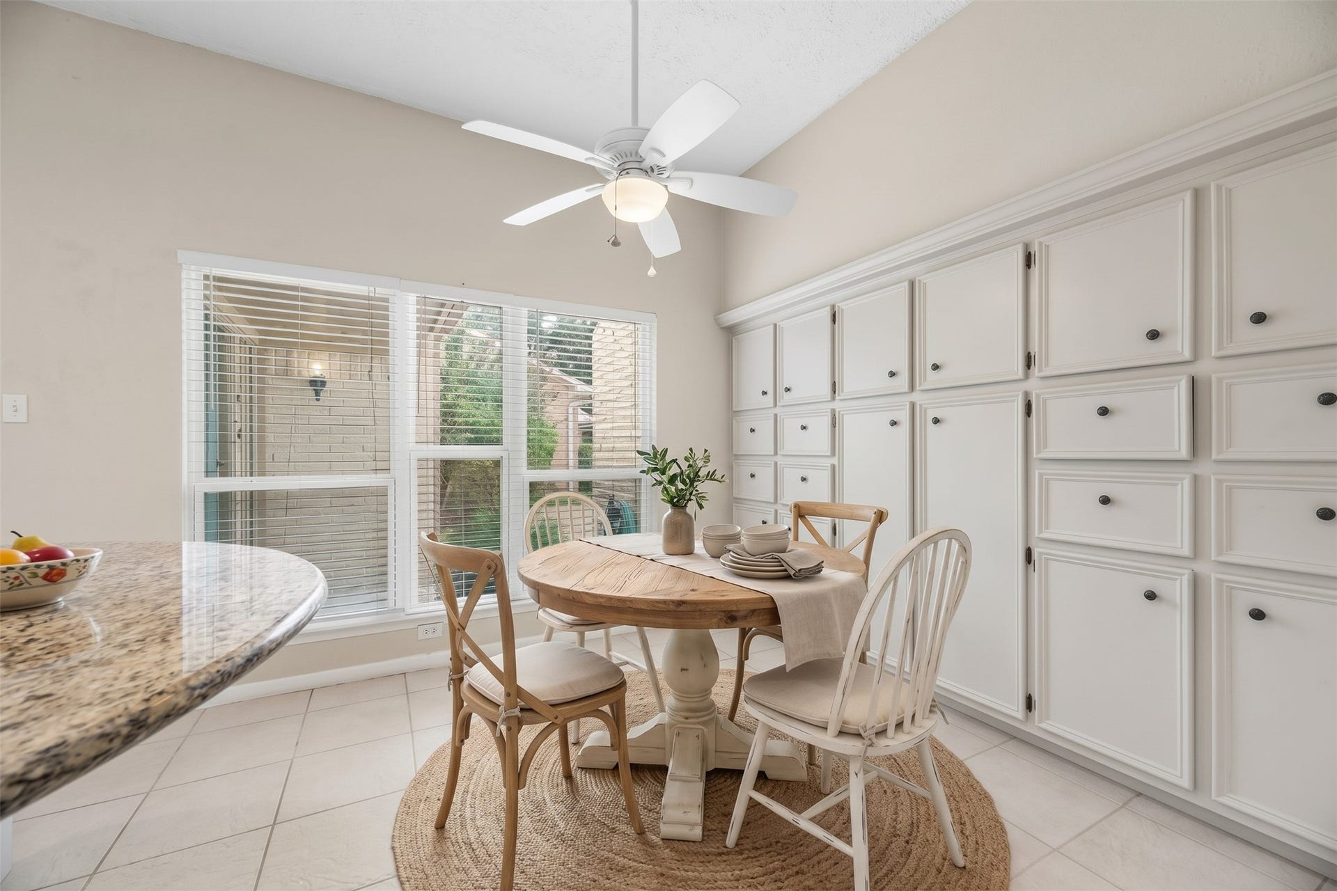 3907 Cedar Valley Drive, Missouri City, TX 77459 3907 Cedar Valley Drive, Missouri City, TX 77459