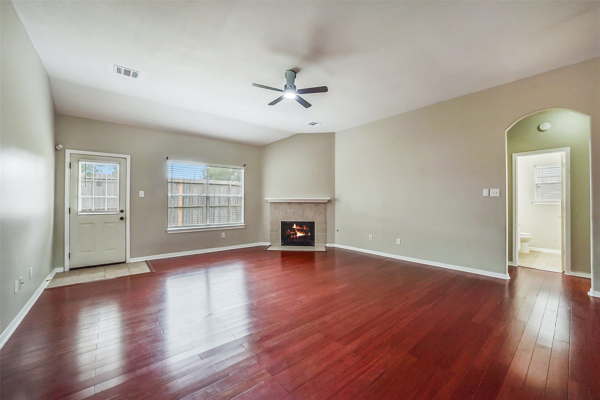 7002 Plaza Del Sol Drive, Houston, TX 77083 7002 Plaza Del Sol Drive, Houston, TX 77083