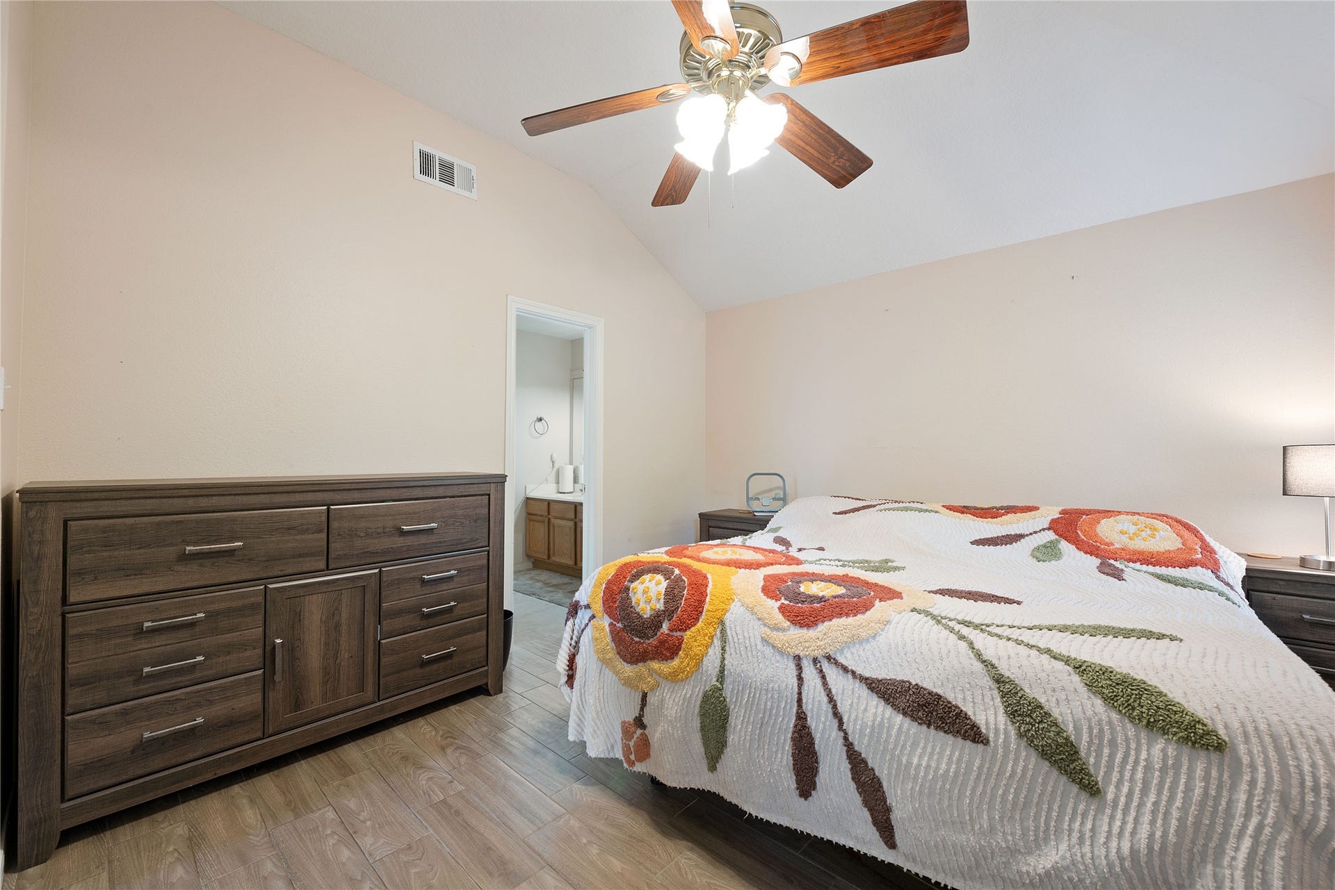 591 Mosswood Drive, Conroe, TX 77302 Primary Bedroom