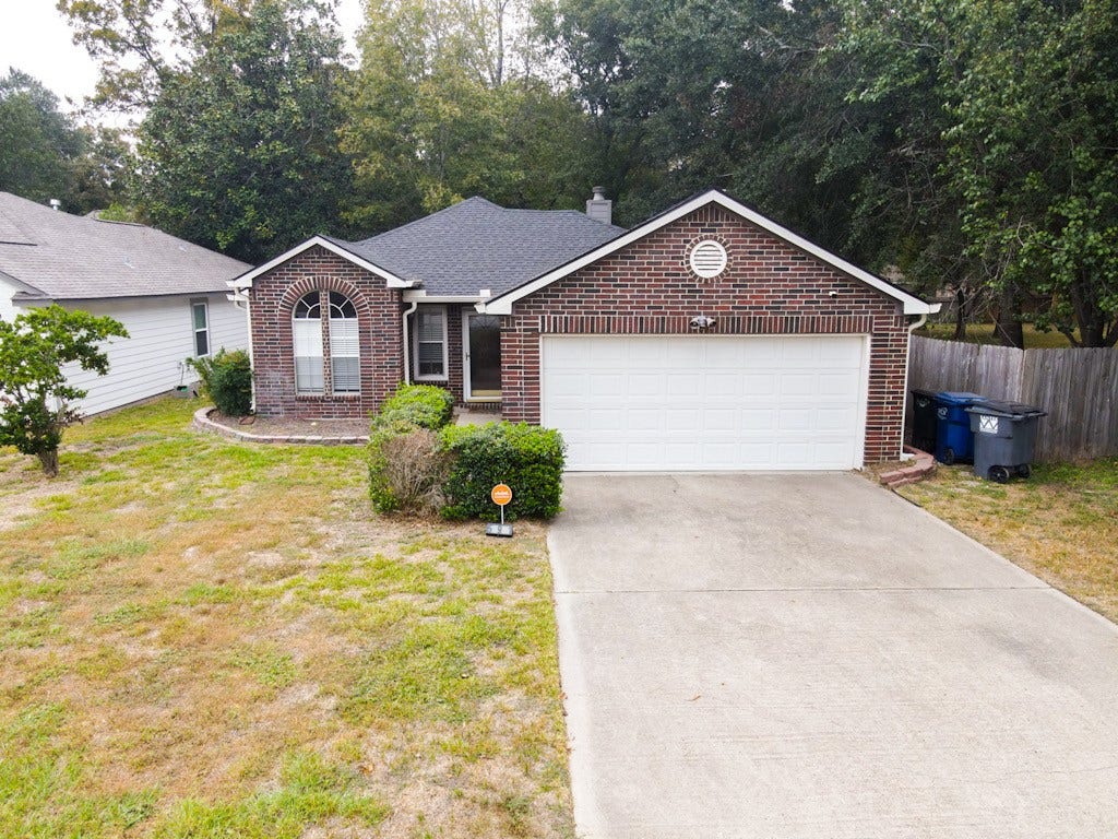 591 Mosswood Drive, Conroe, TX 77302 591 Mosswood Drive, Conroe, TX 77302