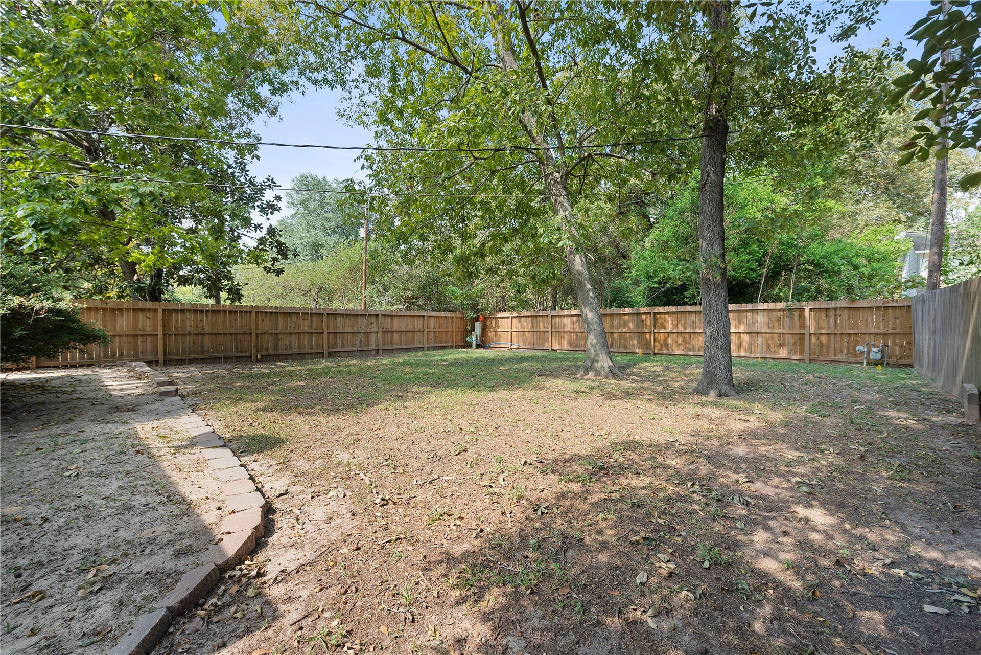 591 Mosswood Drive, Conroe, TX 77302 591 Mosswood Drive, Conroe, TX 77302