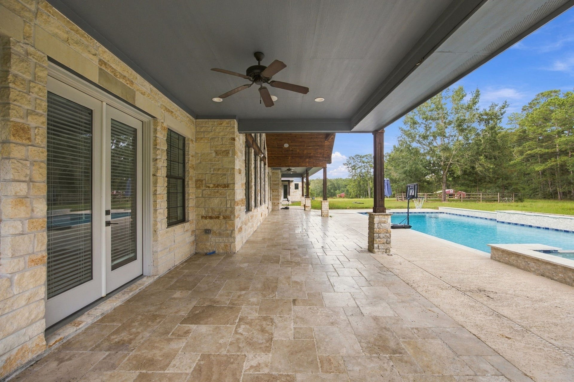 21247 Peach Bend, Cleveland, TX 77328 21247 Peach Bend, Cleveland, TX 77328