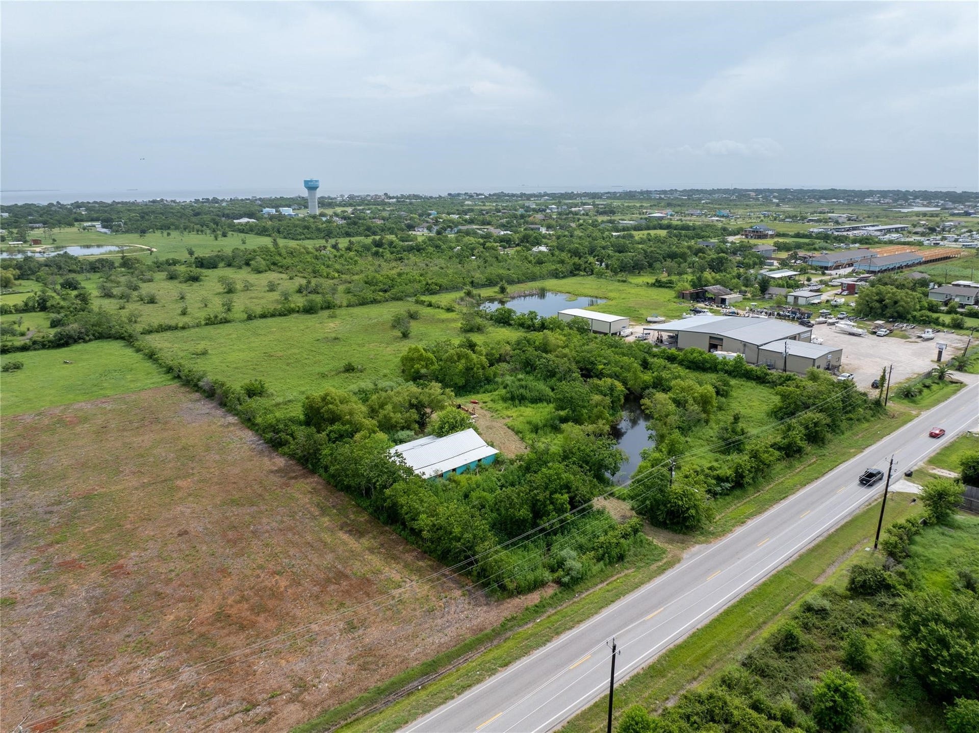 2454 Fm-517, Dickinson, TX 77539 2454 Fm-517, Dickinson, TX 77539