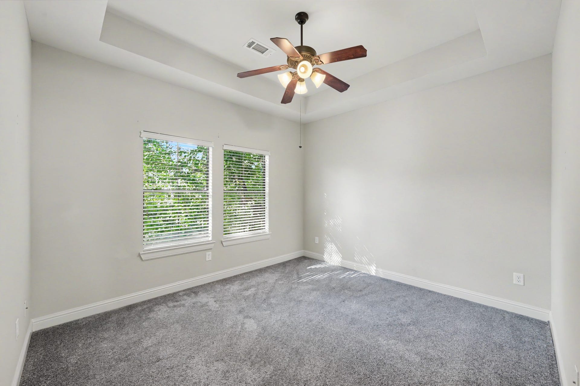 5213 Eigel Street, #B, Houston, TX 77007 5213 Eigel Street, #B, Houston, TX 77007