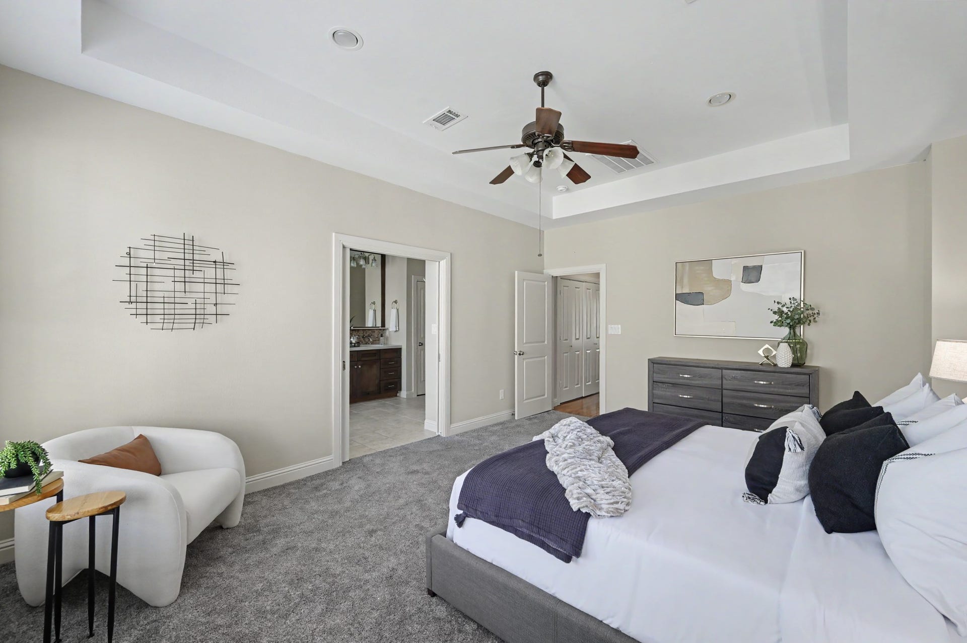 5213 Eigel Street, #B, Houston, TX 77007 5213 Eigel Street, #B, Houston, TX 77007
