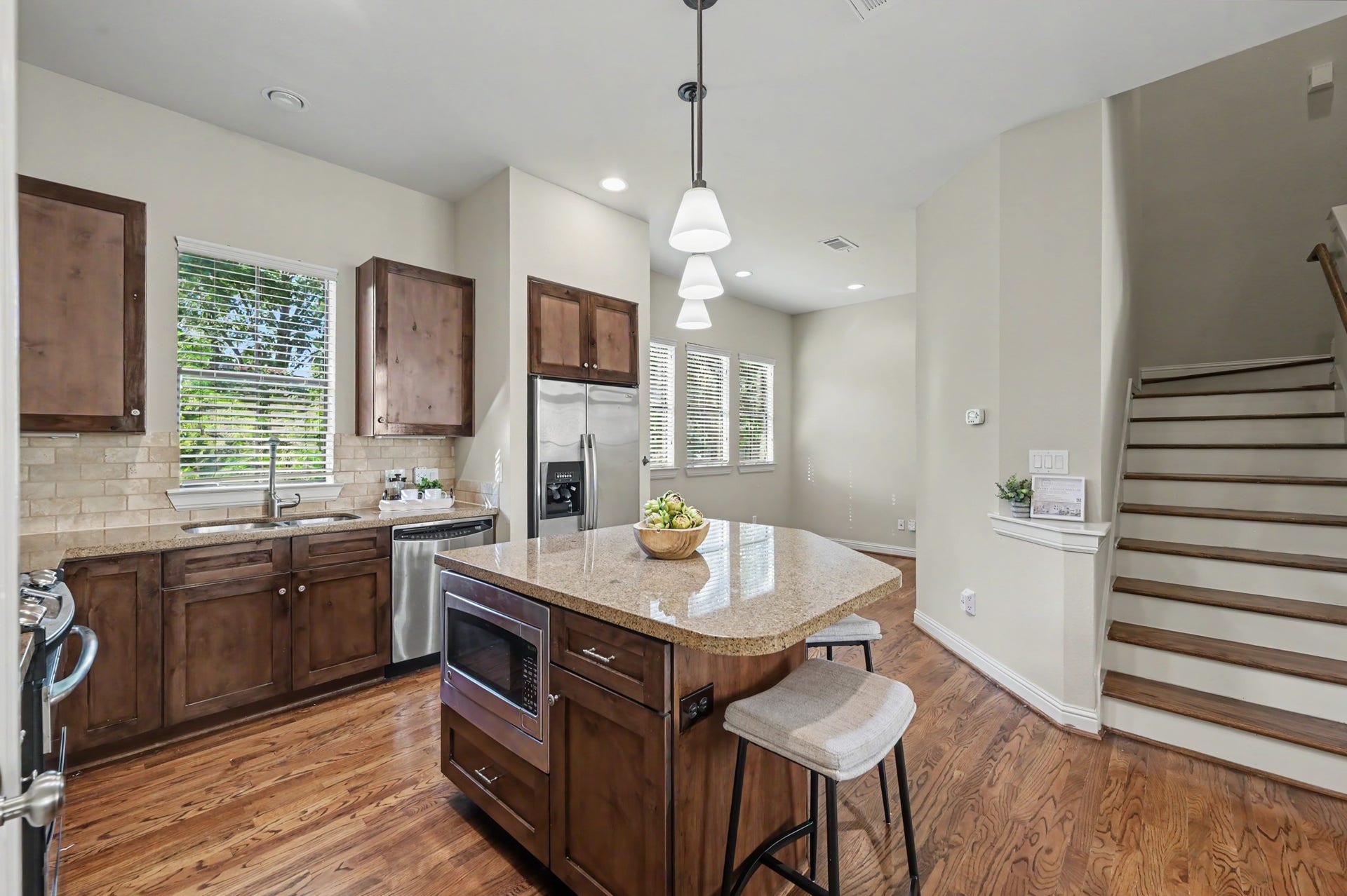 5213 Eigel Street, #B, Houston, TX 77007 5213 Eigel Street, #B, Houston, TX 77007