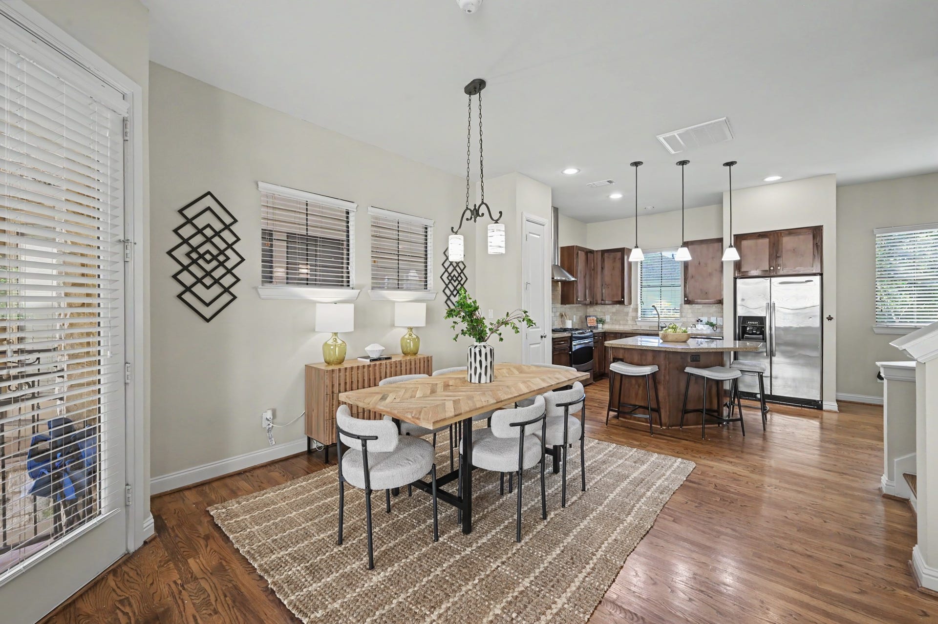 5213 Eigel Street, #B, Houston, TX 77007 5213 Eigel Street, #B, Houston, TX 77007