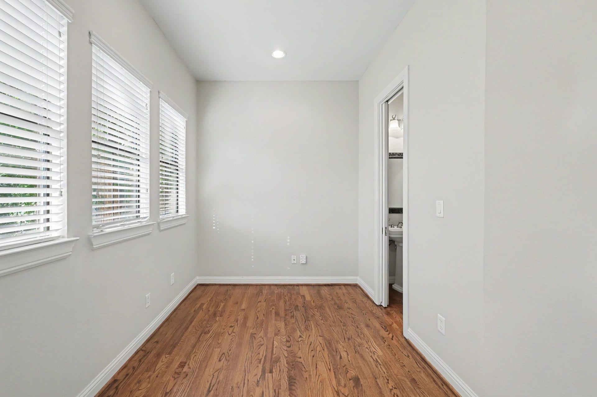 5213 Eigel Street, #B, Houston, TX 77007 5213 Eigel Street, #B, Houston, TX 77007