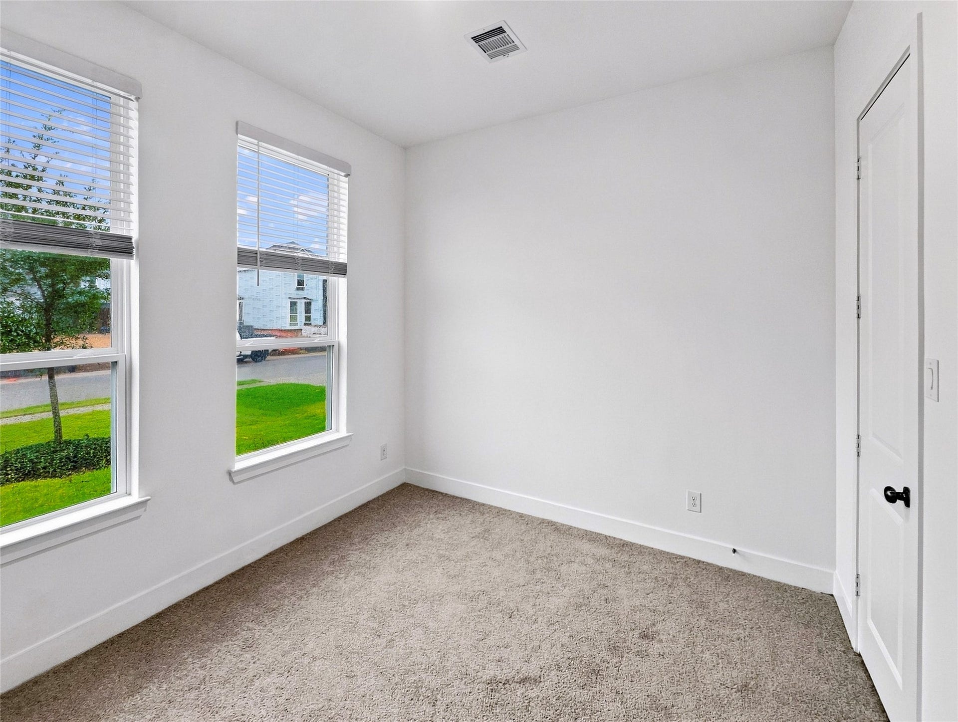 26607 Golden Heather Lane, Katy, TX 77493 Front bedroom with two double insulated windows and natural light
