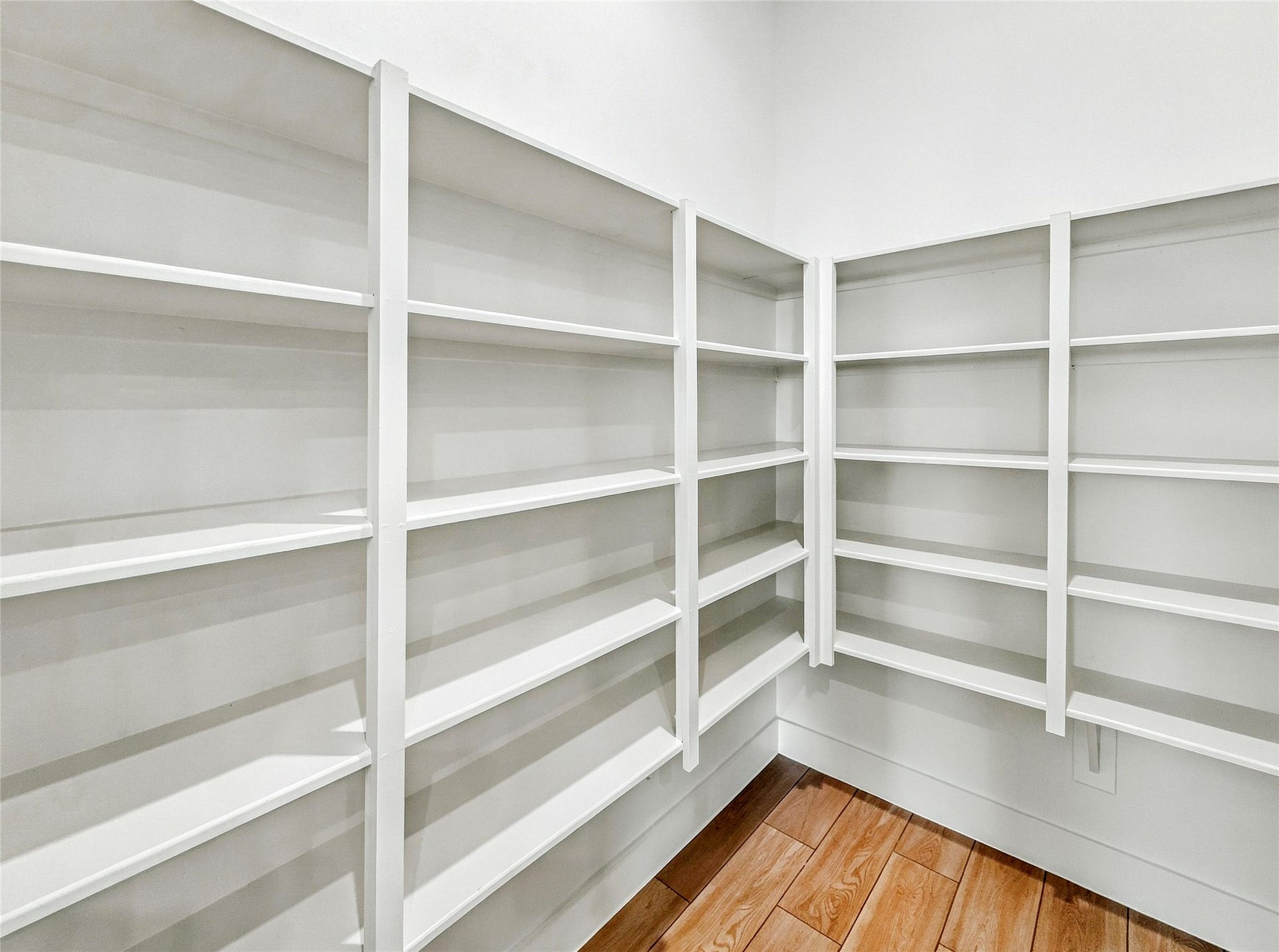 26607 Golden Heather Lane, Katy, TX 77493 Walk-in pantry with floor-to-ceiling shelving