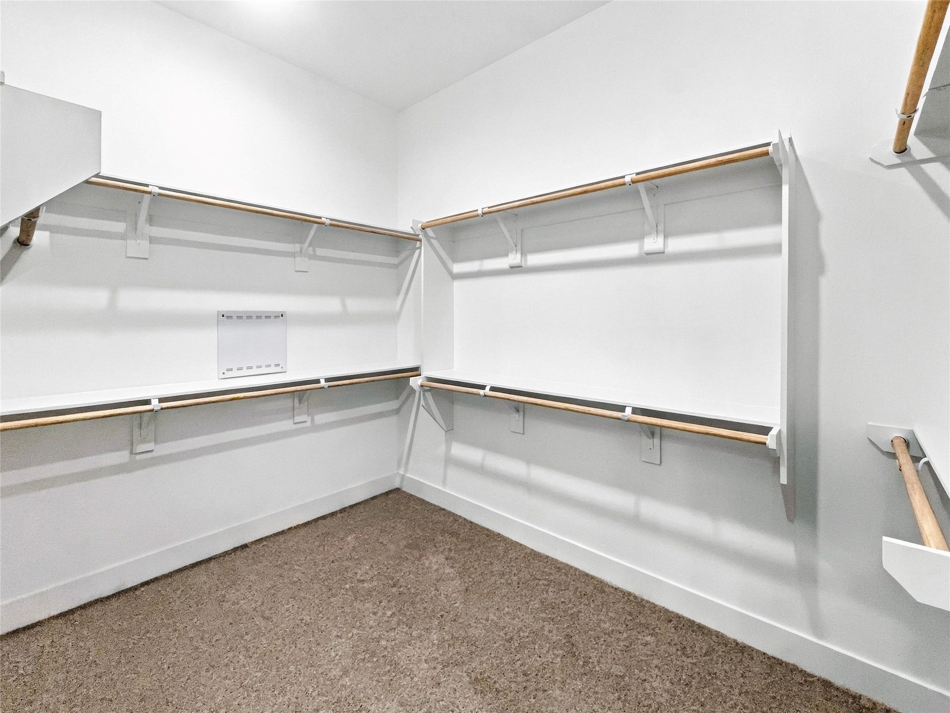 26607 Golden Heather Lane, Katy, TX 77493 Large walk-in closet