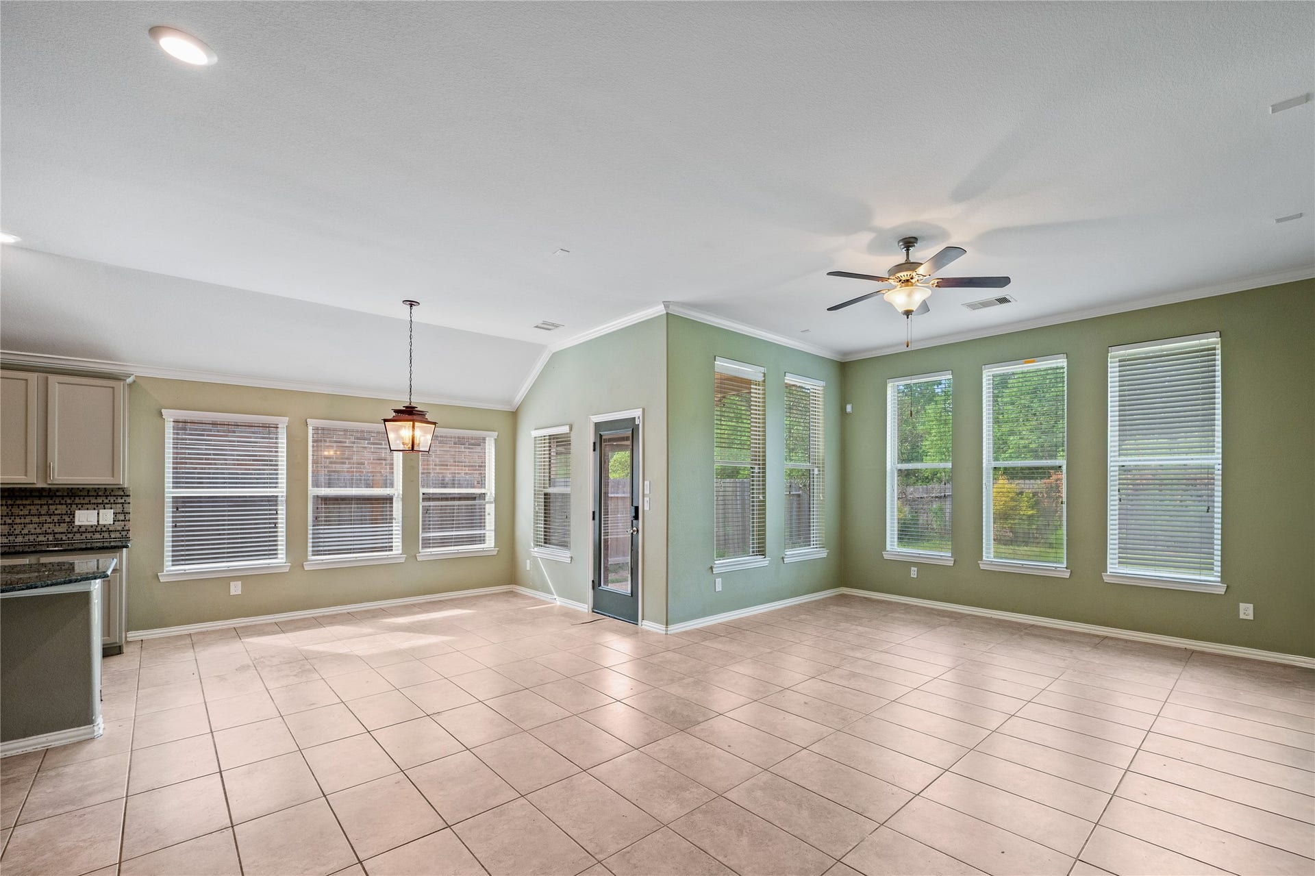 23613 Alder Branch Lane, New Caney, TX 77357