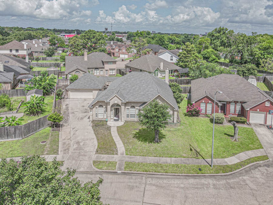 Property photo for 8714 Emerald Heights Court, Houston, TX
