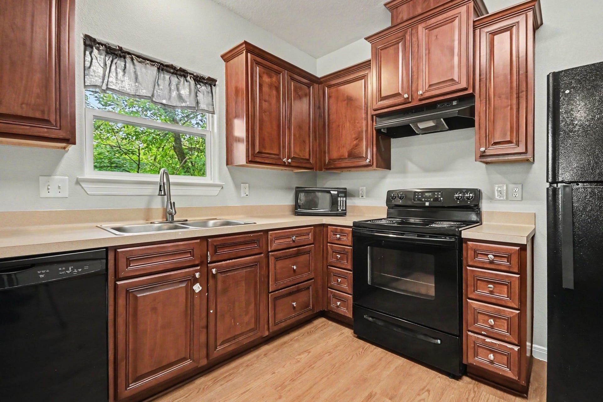 5813 David Street, Texas City, TX 77539 5813 David Street, Texas City, TX 77539