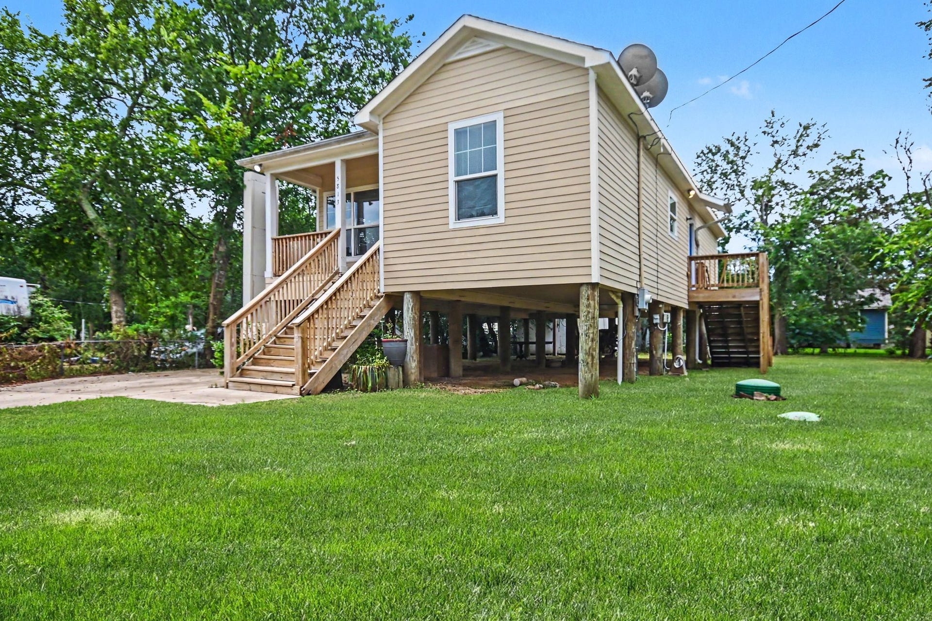5813 David Street, Texas City, TX 77539 5813 David Street, Texas City, TX 77539