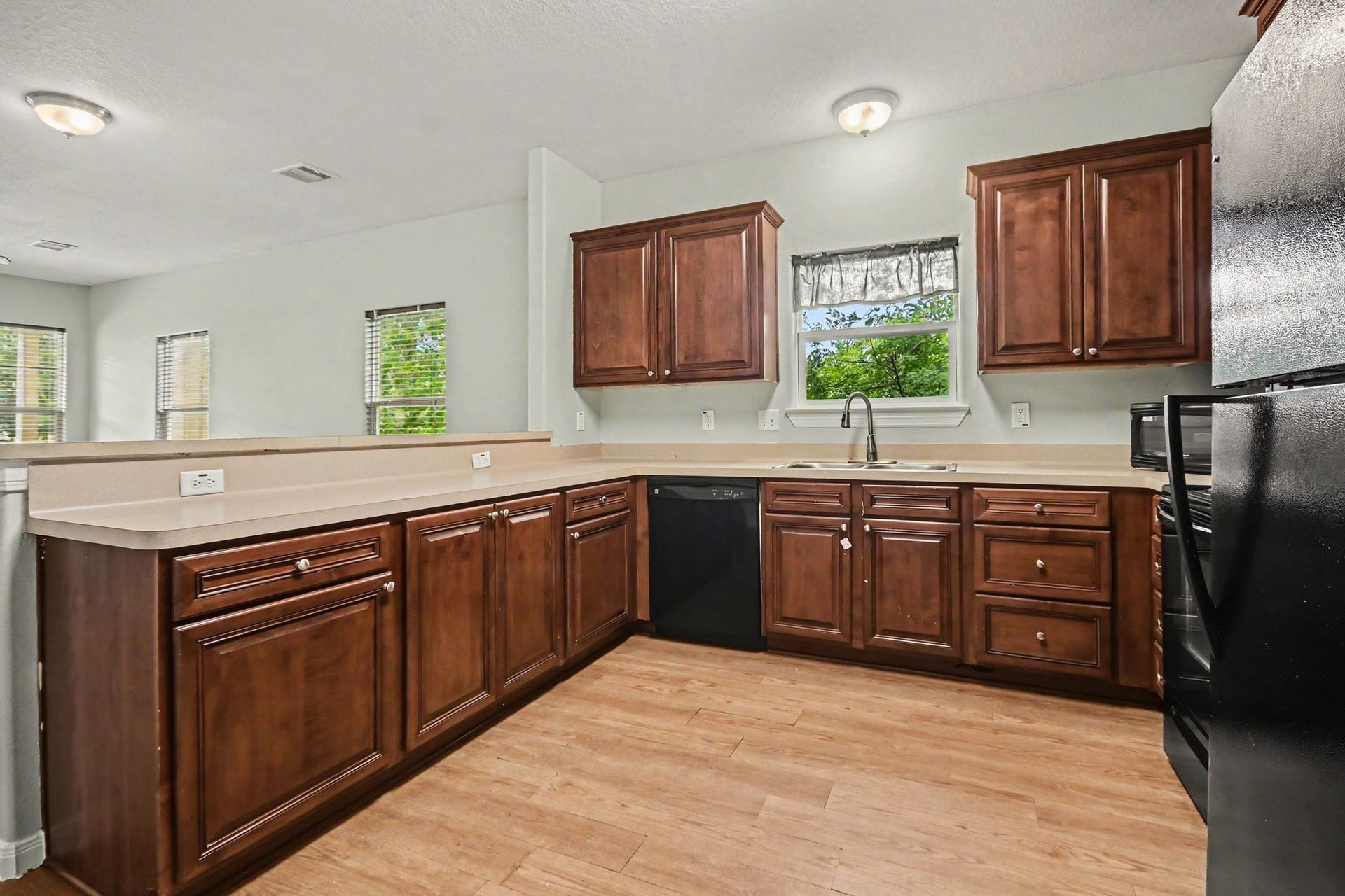 5813 David Street, Texas City, TX 77539 5813 David Street, Texas City, TX 77539
