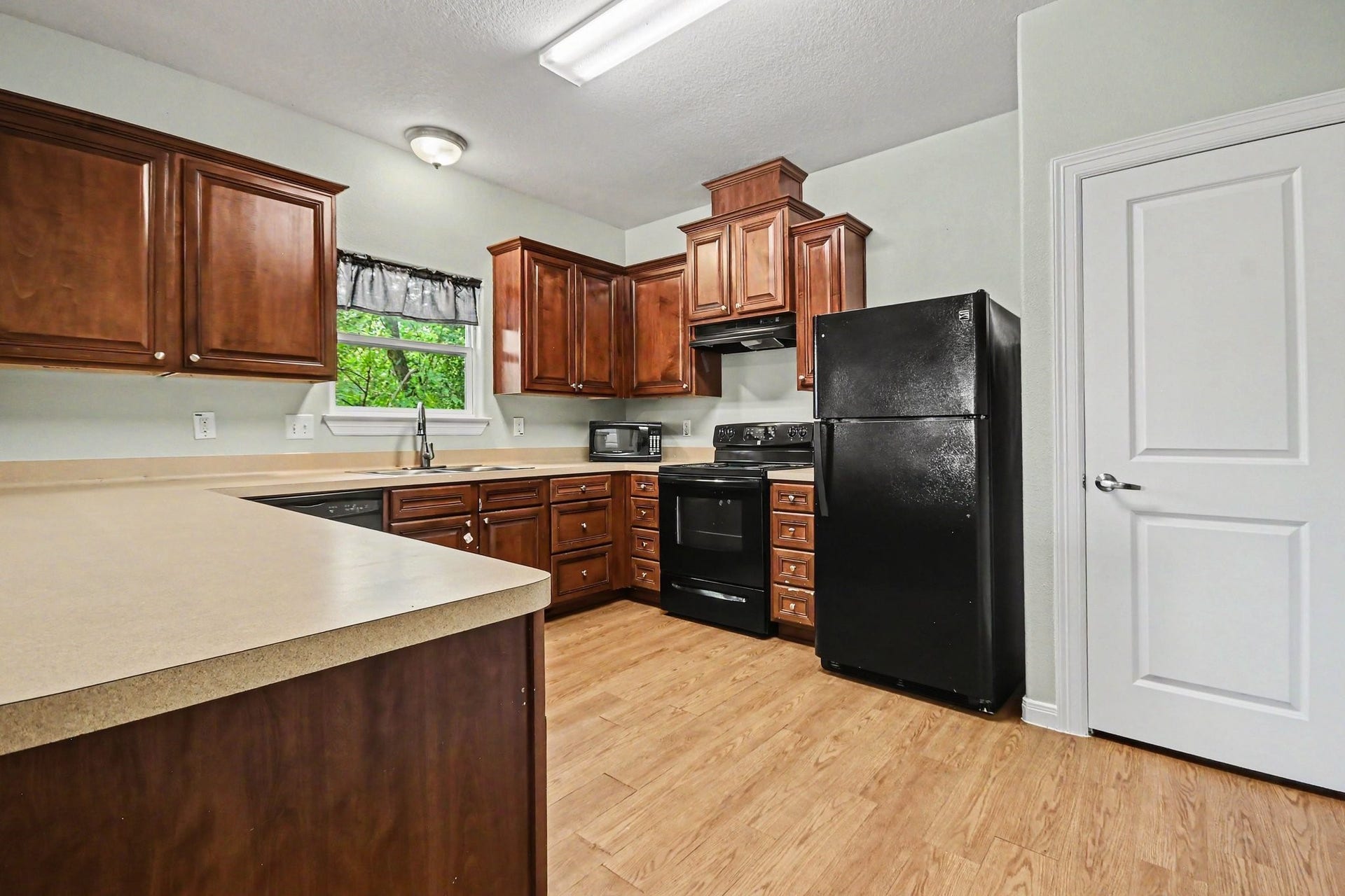 5813 David Street, Texas City, TX 77539 5813 David Street, Texas City, TX 77539