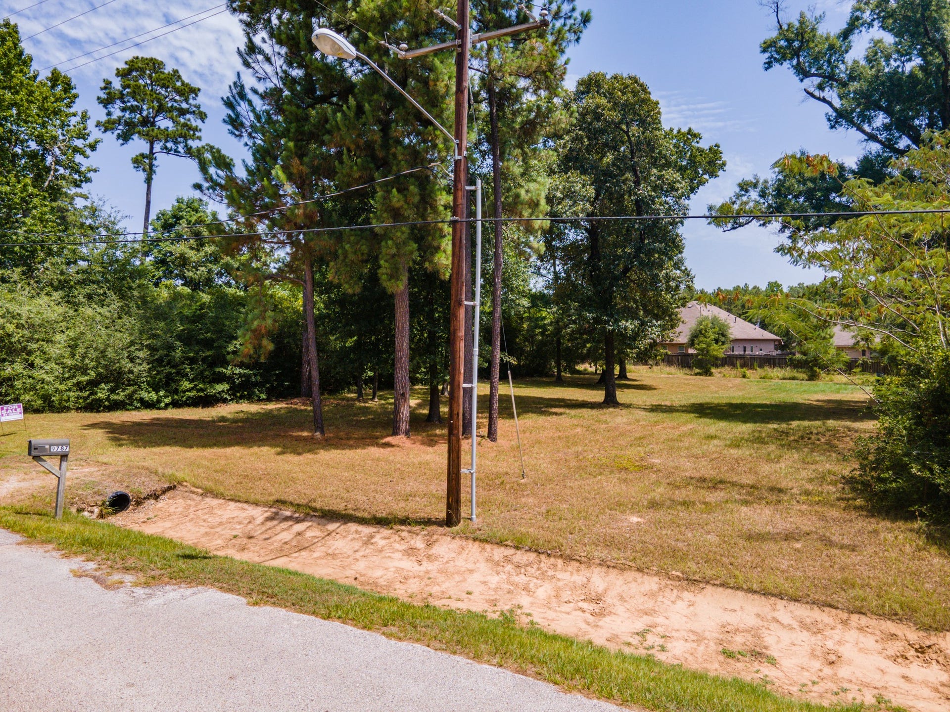 9787 Pozos Lane, Conroe, TX 77303 9787 Pozos Lane, Conroe, TX 77303