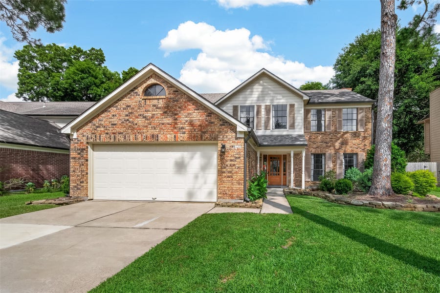 Property photo for 1030 Mabry Mill Road, Houston, TX