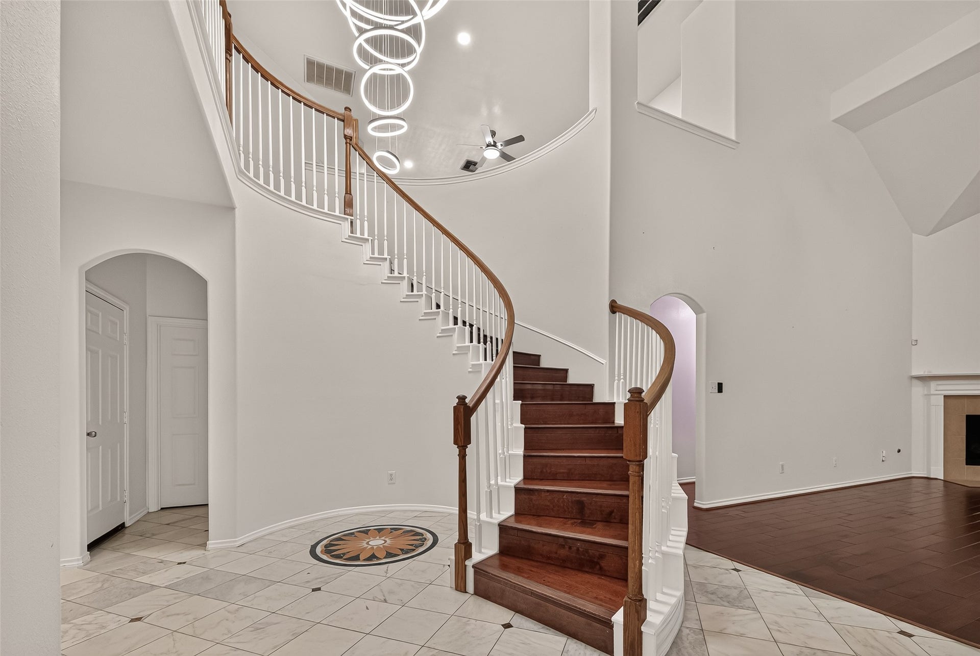10335 Sablebrook Lane, Houston, TX 77095 10335 Sablebrook Lane, Houston, TX 77095