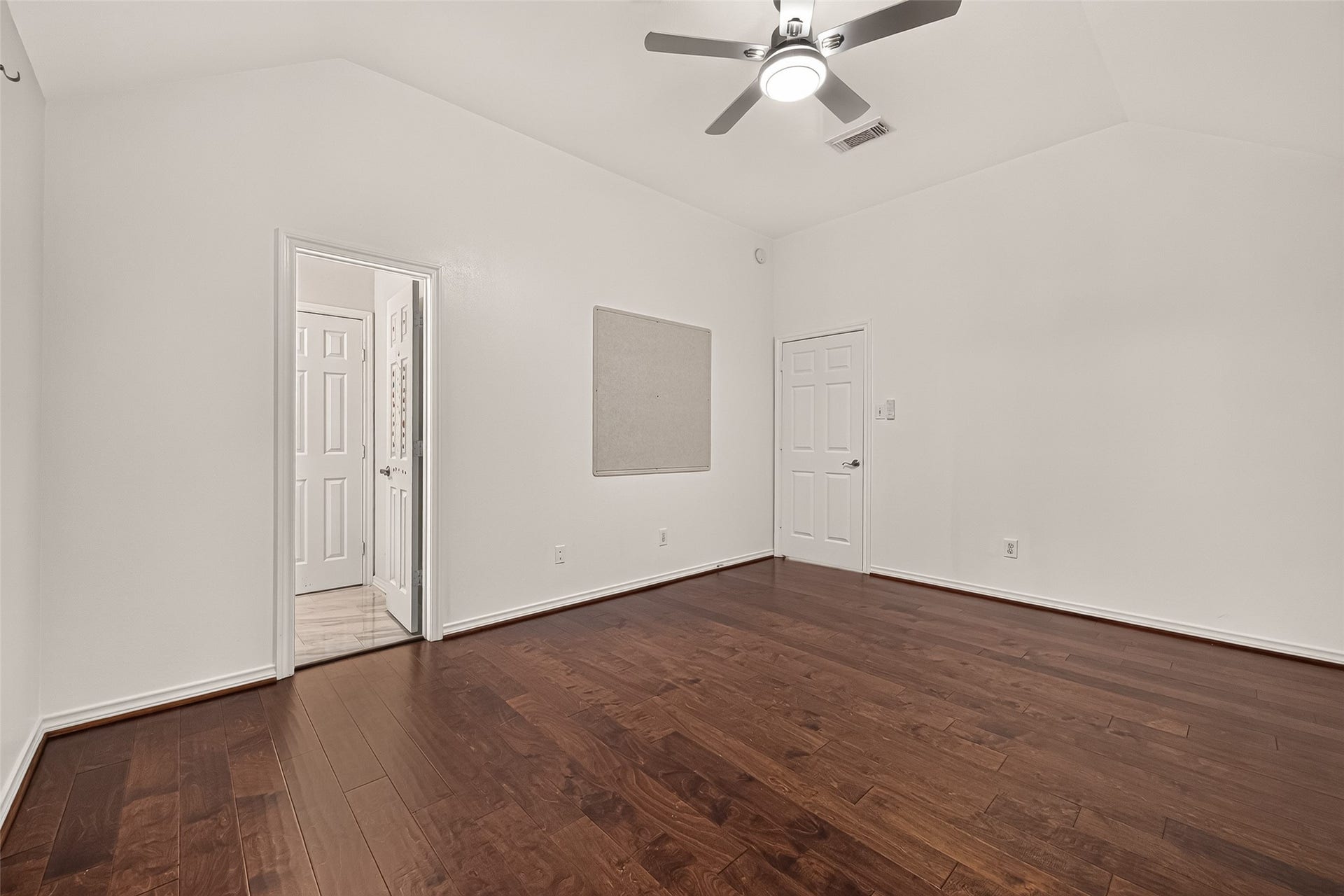 10335 Sablebrook Lane, Houston, TX 77095 Bedroom