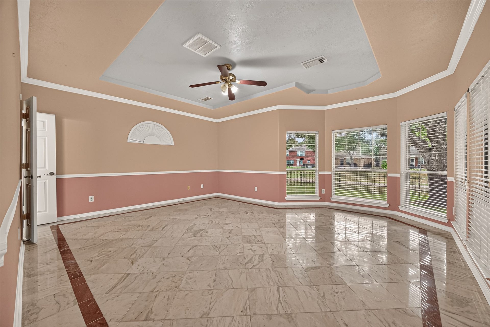 10335 Sablebrook Lane, Houston, TX 77095 Master Bedroom