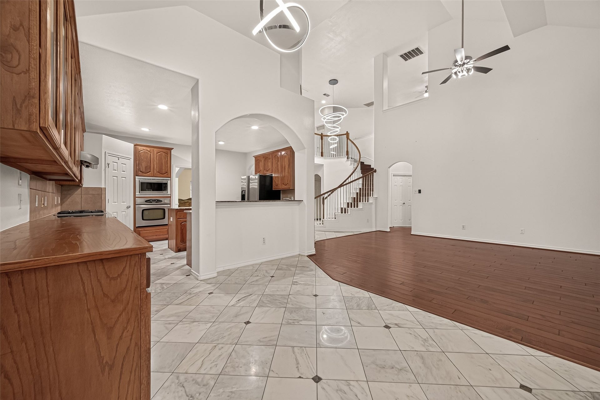 10335 Sablebrook Lane, Houston, TX 77095 10335 Sablebrook Lane, Houston, TX 77095
