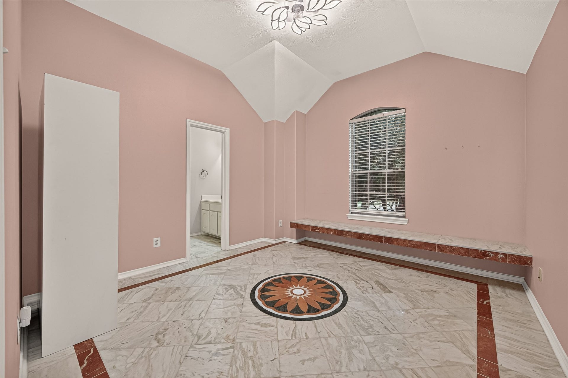 10335 Sablebrook Lane, Houston, TX 77095 Master Bed room