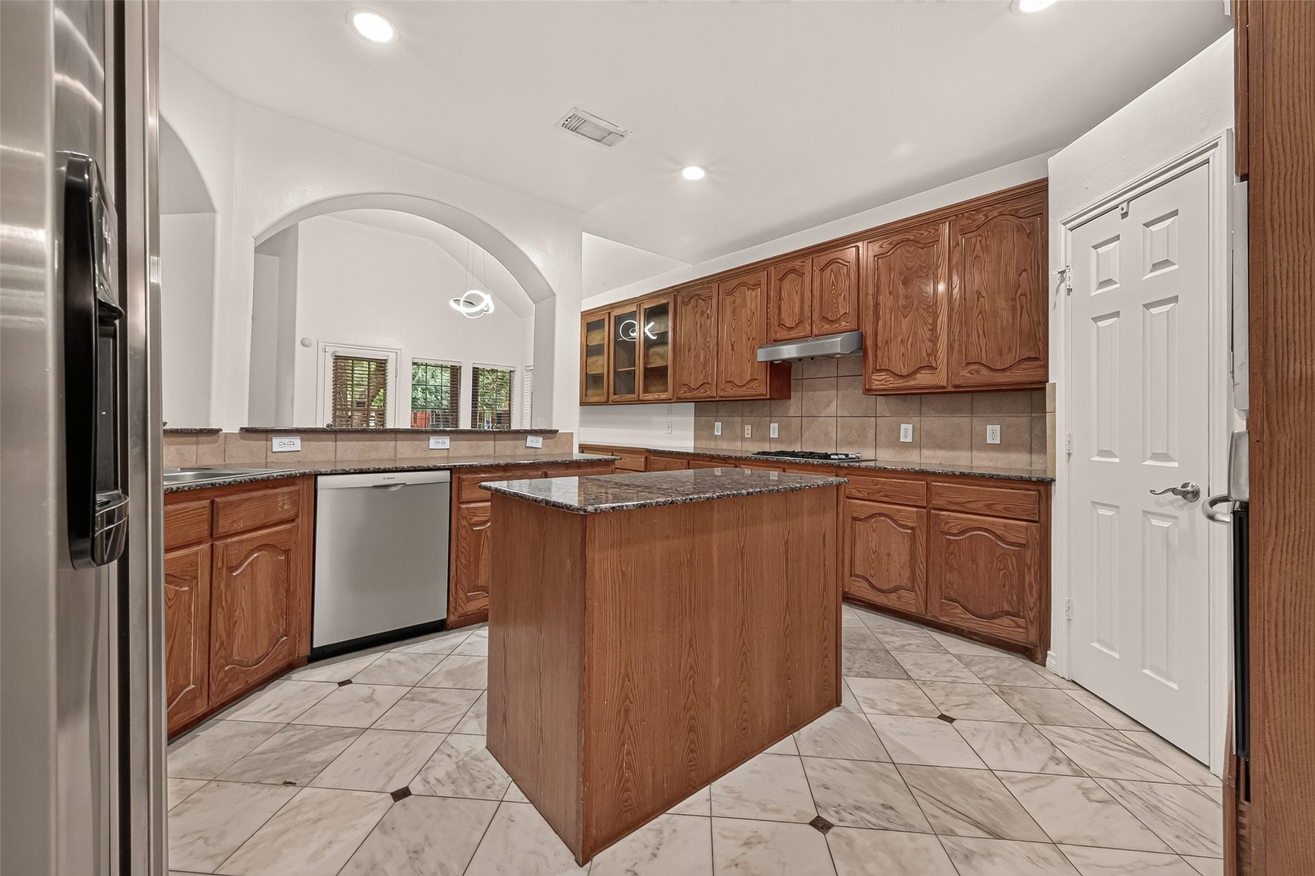 10335 Sablebrook Lane, Houston, TX 77095 10335 Sablebrook Lane, Houston, TX 77095