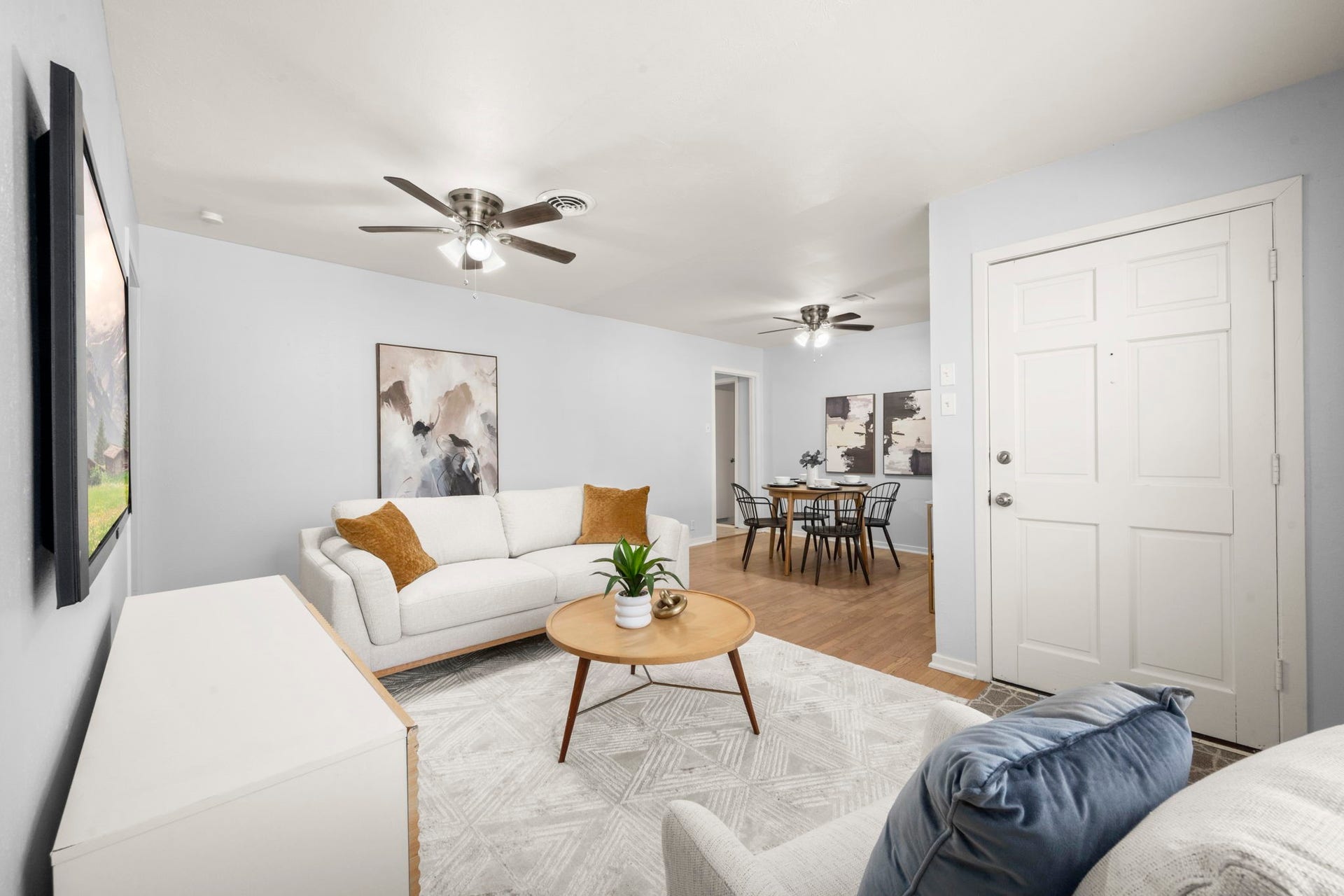4326 Akard Street, Houston, TX 77047 4326 Akard Street, Houston, TX 77047