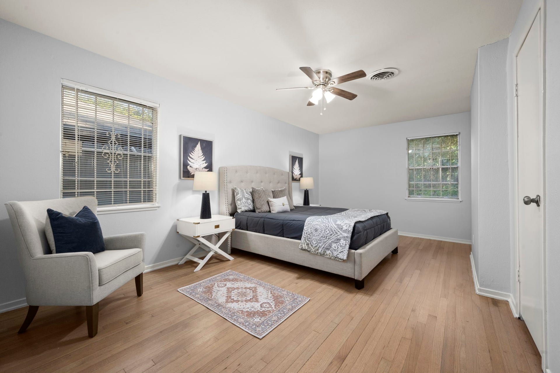 4326 Akard Street, Houston, TX 77047 4326 Akard Street, Houston, TX 77047