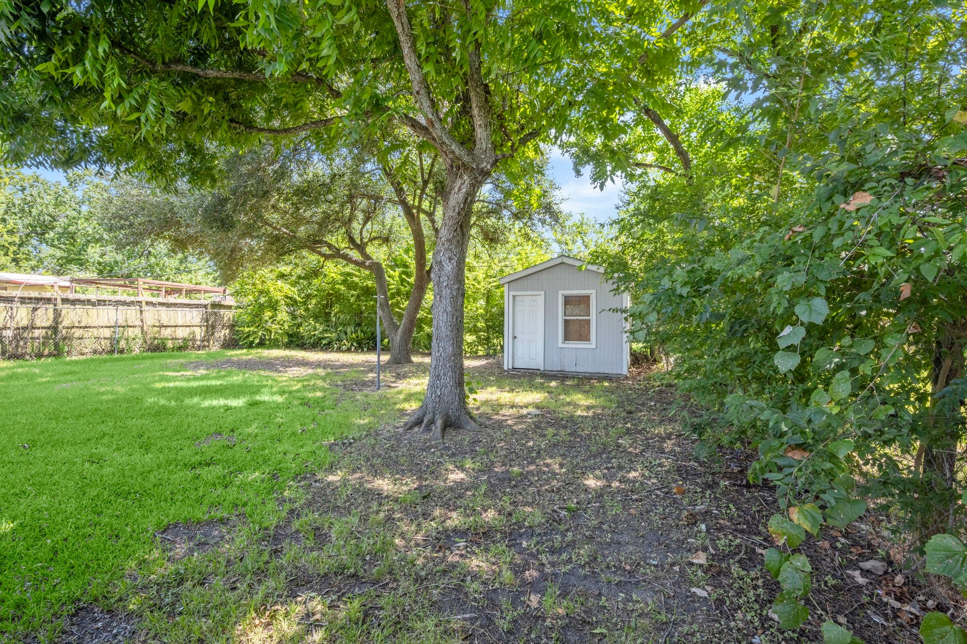 4326 Akard Street, Houston, TX 77047 4326 Akard Street, Houston, TX 77047