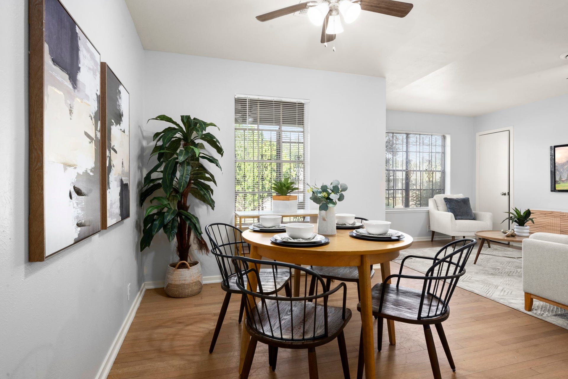 4326 Akard Street, Houston, TX 77047 4326 Akard Street, Houston, TX 77047