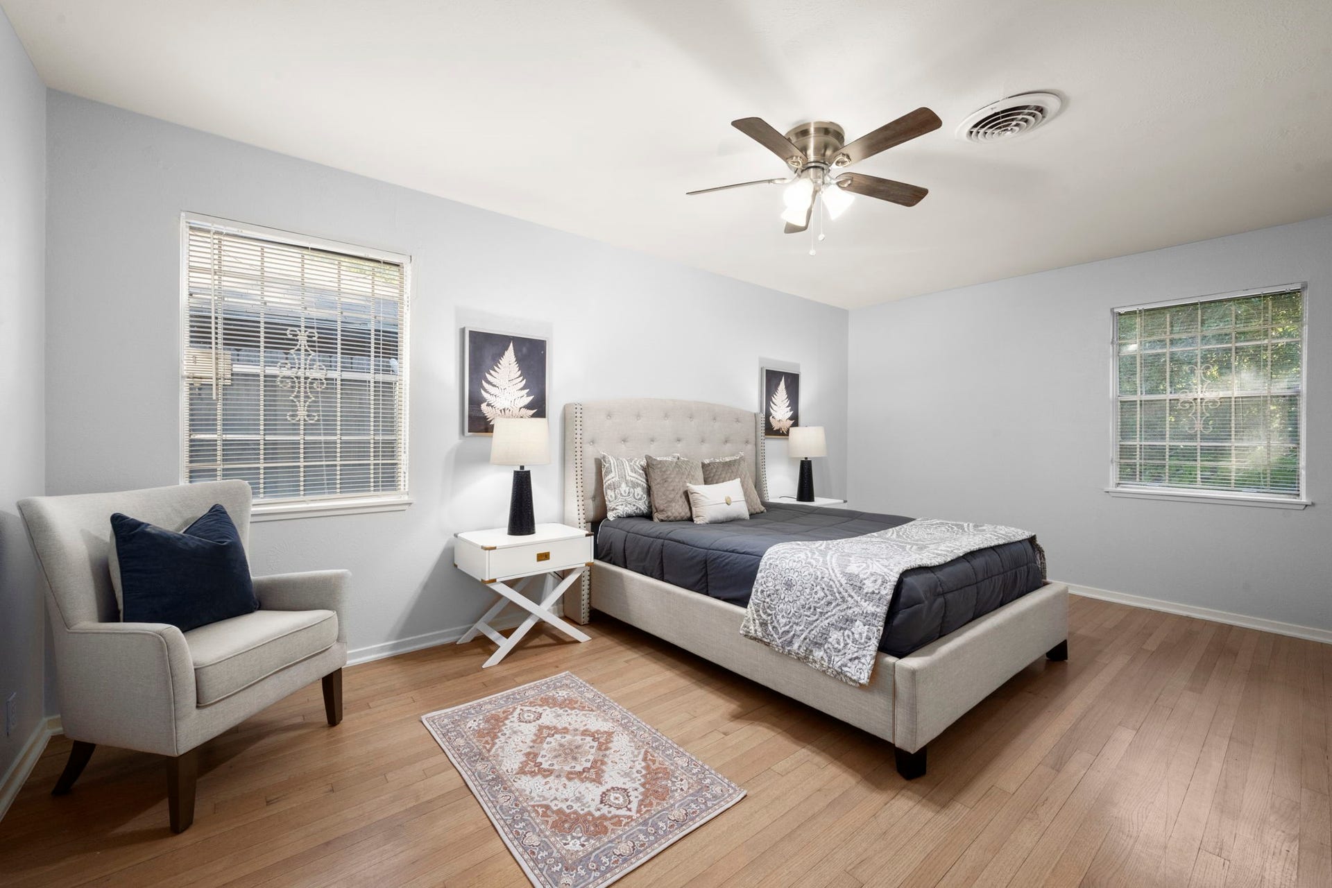 4326 Akard Street, Houston, TX 77047 4326 Akard Street, Houston, TX 77047