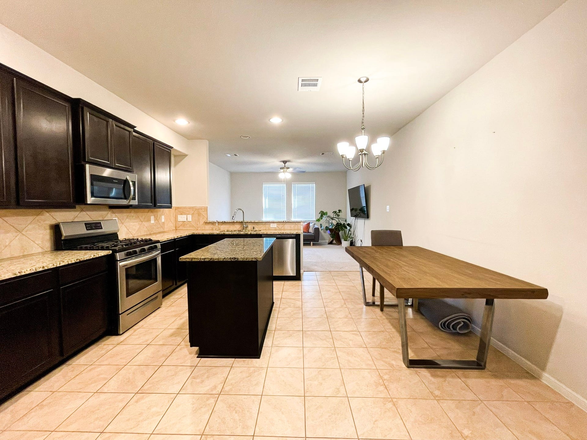 3524 Terreno Vista Boulevard, Pasadena, TX 77504 3524 Terreno Vista Boulevard, Pasadena, TX 77504