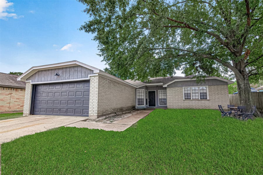 Property photo for 16838 Markridge Drive, Spring, TX