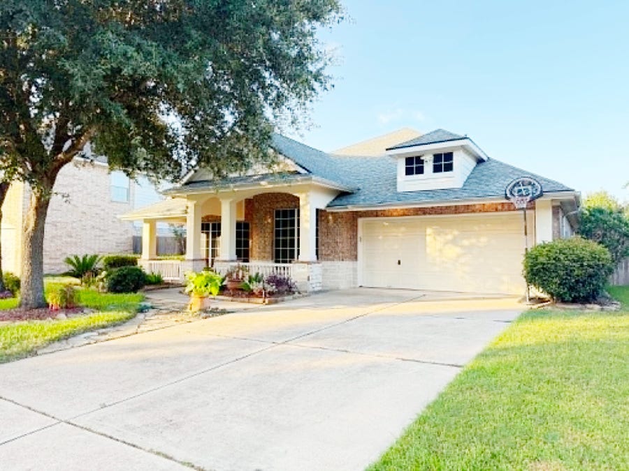 Property photo for 17507 N Riata Lake Drive, Cypress, TX