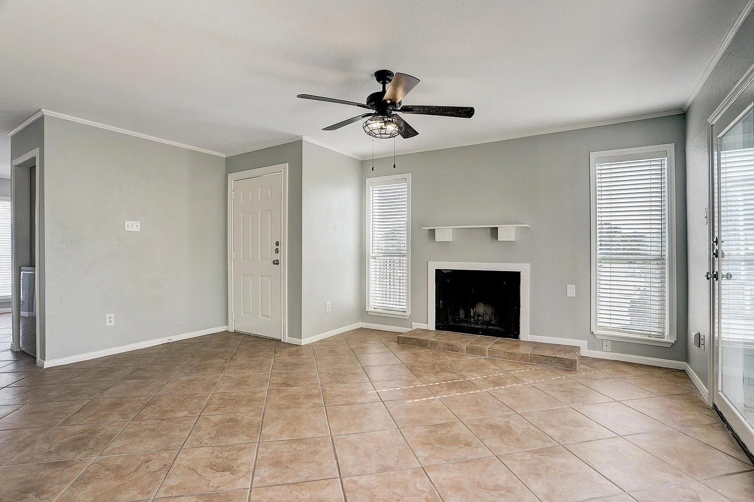 18617 Egret Bay Boulevard, #1001, Webster, TX 77058 18617 Egret Bay Boulevard, #1001, Webster, TX 77058