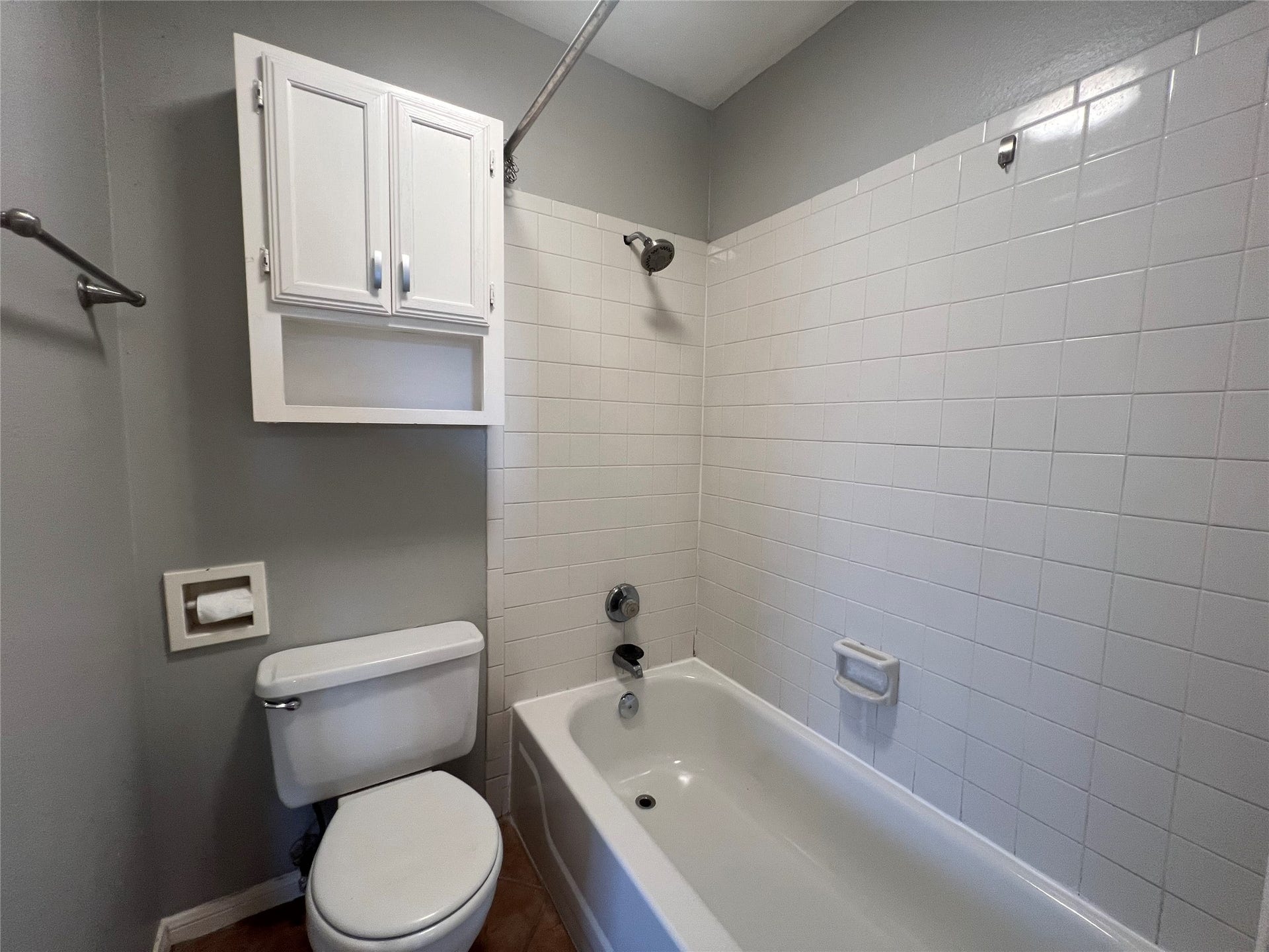 18617 Egret Bay Boulevard, #1001, Webster, TX 77058 18617 Egret Bay Boulevard, #1001, Webster, TX 77058