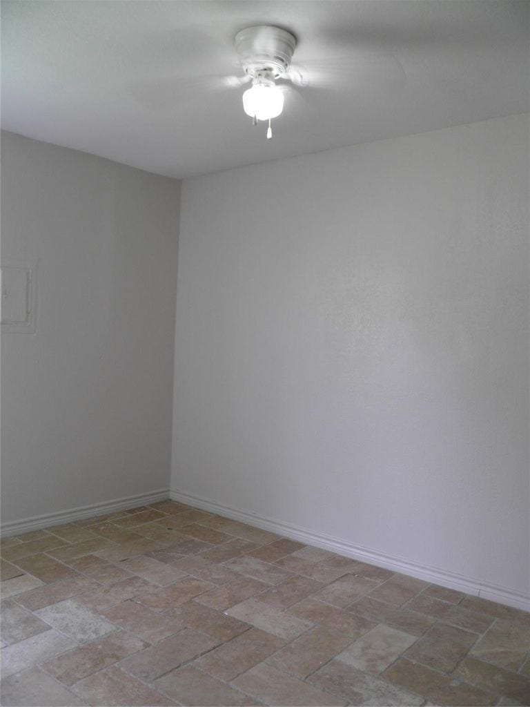 12617 Sunset Circle, Santa Fe, TX 77510 12617 Sunset Circle, Santa Fe, TX 77510